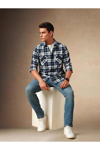 Dennis Lingo By Styli Spread Collar Relaxed Fit Shirt