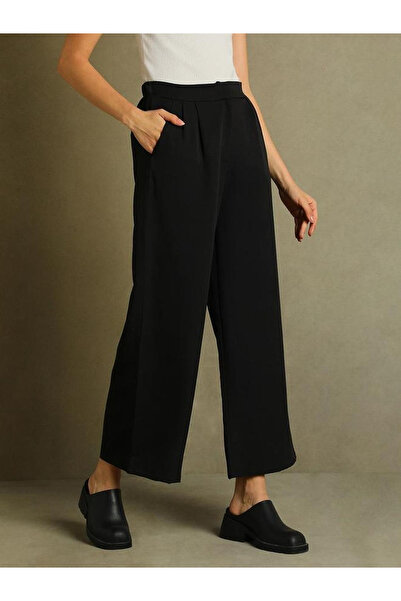 Dennis Lingo By Styli Relaxed Pleated Trousers