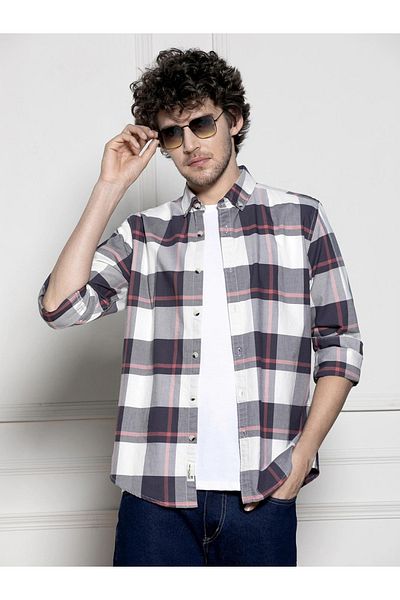 Dennis Lingo By Styli Checked Long Sleeves Casual Shirt