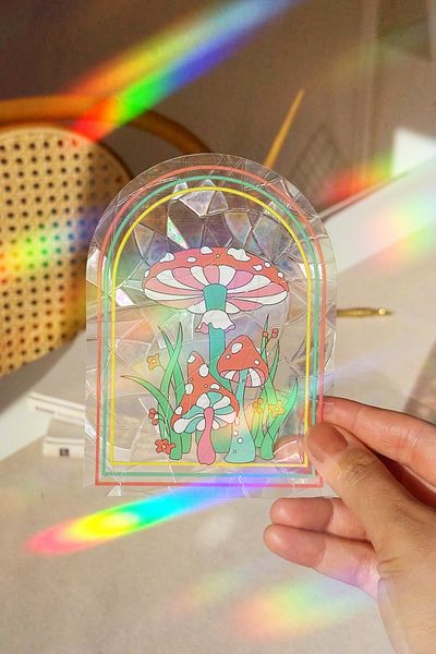 Buka Shops Holografic Retro Mushroom Garden Sun Catcher - Film nostalgic pentru fereastră