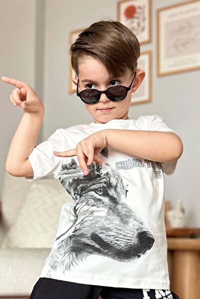 Riccotarz Хлопчачий комплект з чорними шортами з принтом вовка та написом «Free Wolf»