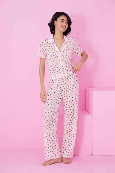 Siyah İnci Pink Strawberry Pattern Pointel Openwork/Hole Shirt Collar Knitted Button Pajama Suit