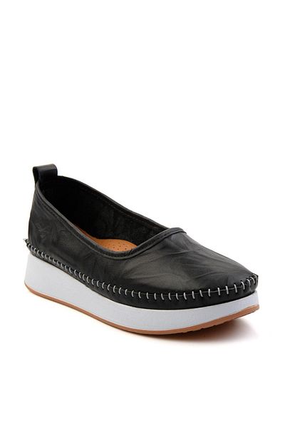 Bambi Black Leather Women's Casual Shoes K 01303018303