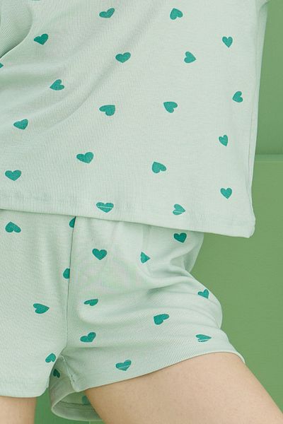 Siyah İnci Green Heart Printed Ribbed Camisole Knitted Shorts Set