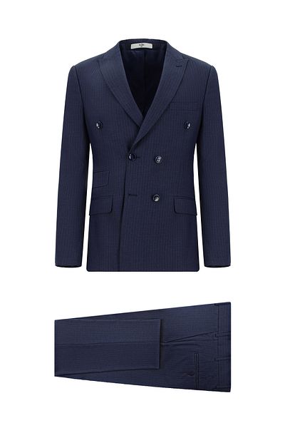 Kiğılı Costum în dungi cu două piepte, cu croială extra subțire