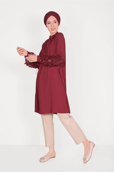 Alvina Three-Dimensed Flower Detailed Bowl Collar Tunic 40479