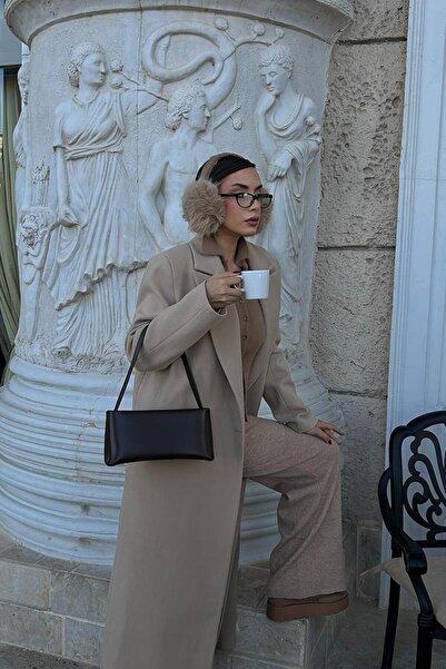 Shule Bags Capella Basic Baguette Bag Bitter Brown