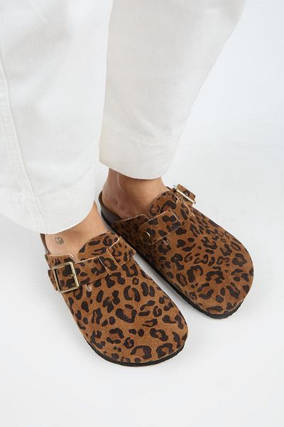 Manijero Zeta Leopard Women's Leather Genuine Leather Belted Buckle Sabo Tan Slippers