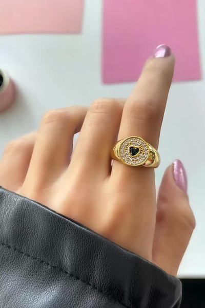 TakıDolabı خاتم فولاذي قابل للتعديل مزين بحجر ذهبي اللون على شكل قلب