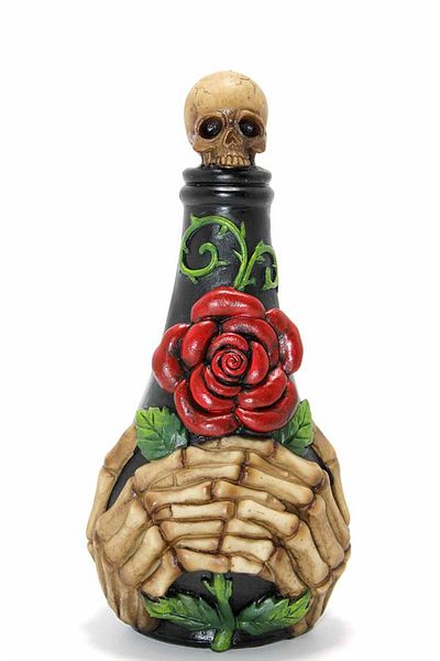 BulutRetail Polyester Skull Figure