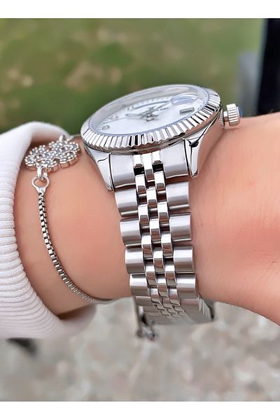 Daniel Klein Silver Colored Women's Wristwatch and Bracelet Gift