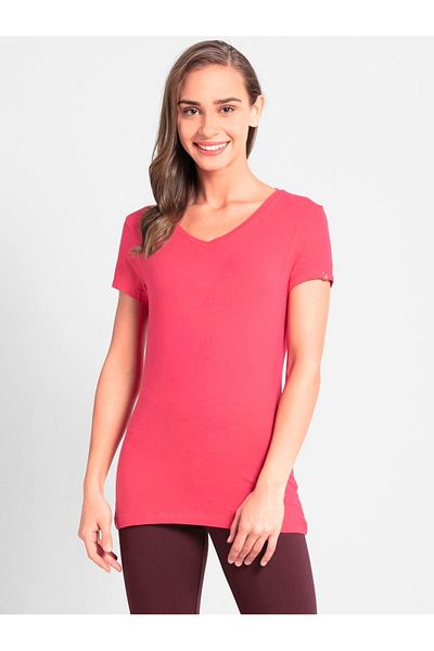 JOCKEY 24X7 V-Neck Tee 1359-0105-RUBY