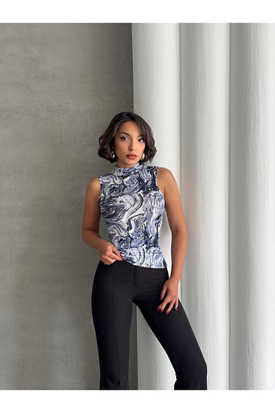 Look Forward Bluză de damă, albastru bleumarin, crem, cu guler în picioare, cu mâneci zero, din viscoză
