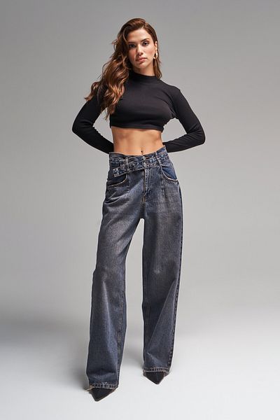its basic T.Jeans Colored Women's Denim - Super Baggy Fit a pásek s detaily