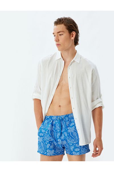 Koton Pantaloni scurți de baie de sezon nou, oversize, imprimați etnici, talie scurtă, cu șireturi