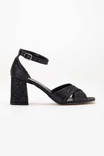 Dilimler Ayakkabı Large Size Women's Heeled Sandals with Cross Shiny Black Banded Helmet