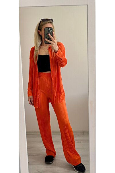 Garamak Women's Pleated Set