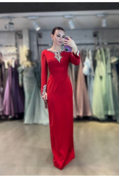 Hanımefendi Giyim Taş Detaylı Uzun Kol Abiye Elbise | Zarafetin Şıklıkla Buluşması