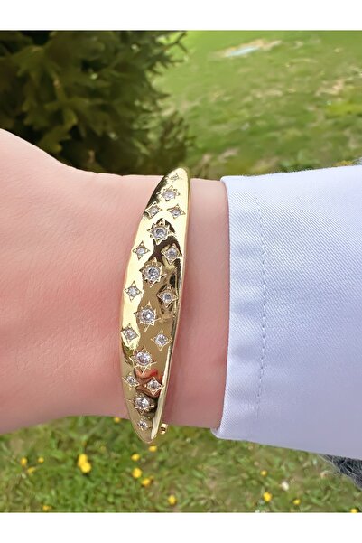 ECEMSEL أصفاد فولاذية رائعة بتفاصيل حجرية