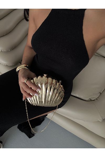 ALTUDA Chain Shoulder Bag - Shell Design
