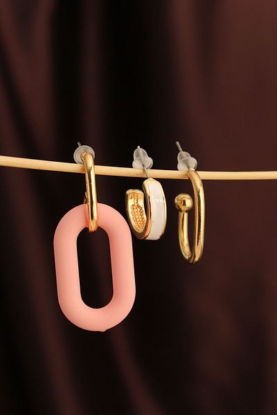 Clariss Coral Color Long Oval Hoop Earrings Set