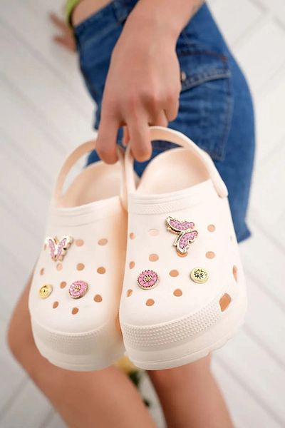 ALTUVATEKS High Sized Hospital Cook Nurse Doctor Slippers With Massage Base