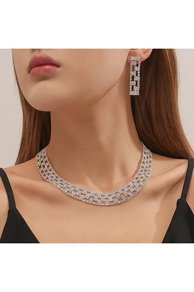 Flaner Paris Accessorize Osiris in Elegance Stone Necklace Earrings Set