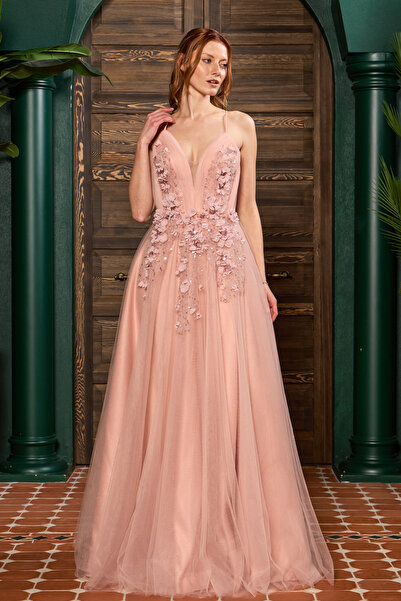 Lenta Moda Pudra Simli Ve Üç Boyutlu Dantel Detaylı Maxi Boy  Abiye Ve Gece Elbisesi