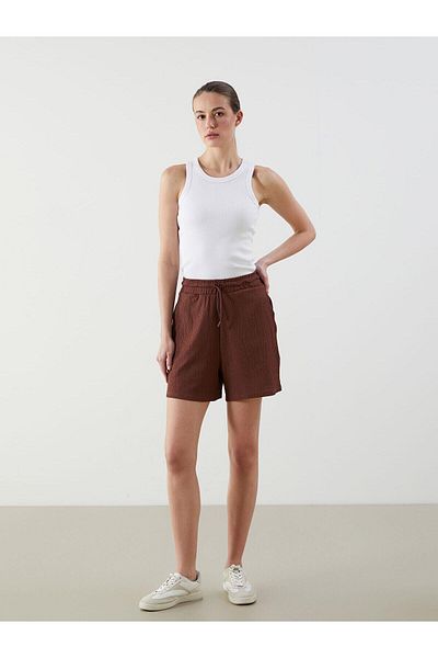 LC Waikiki Γυναικείο σορτς LCWAIKIKI Classic με ελαστική μέση
