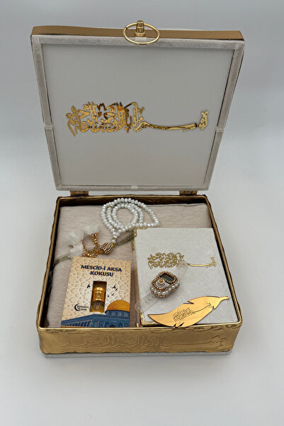 Uğurlu Hac Set cutie cadou din catifea cu Basmala și covoraș de rugăciune