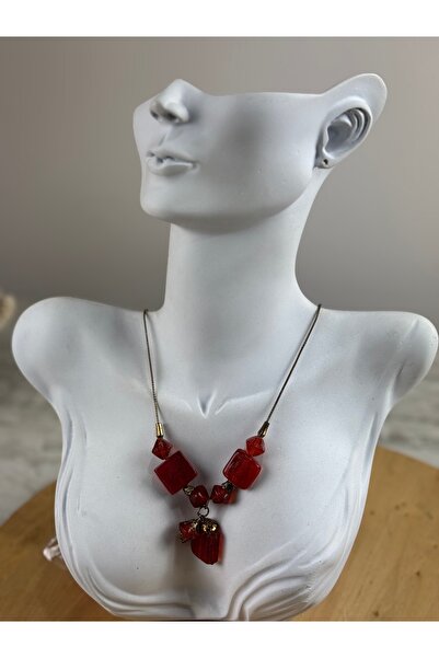 SEDEF TAKI Kırmızı taşlı kolye