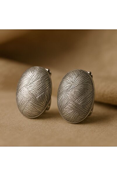 Glowy&Co. أقراط سوليا فضي الملمس فضي فضي مضاد للتشويه من الفولاذ