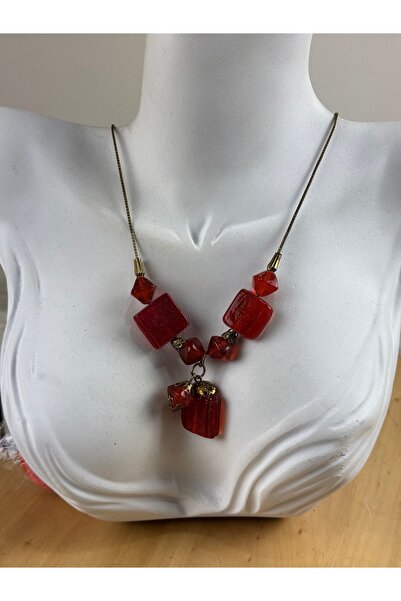 SEDEF TAKI Kırmızı taşlı kolye