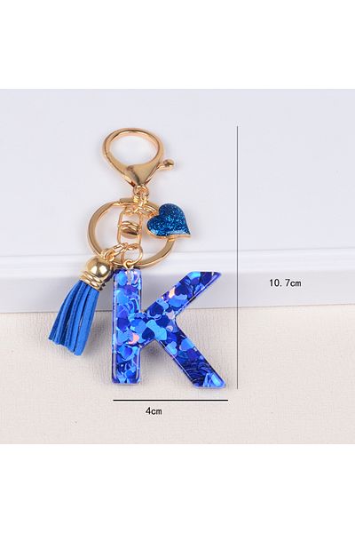 Choice قلادة على شكل مفتاح حرف K 26 مع شرابة زرقاء من سبيكة معدنية على شكل حب للفتيات حقيبة يد لامعة متدرجة اللون R.