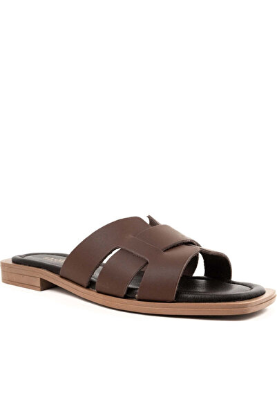 La Conte Brown Slippers Womens Shoes
