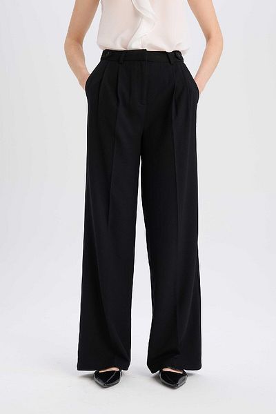 DeFacto High Waist and Pocket Wide Leg Pants E5394Ax25Sp