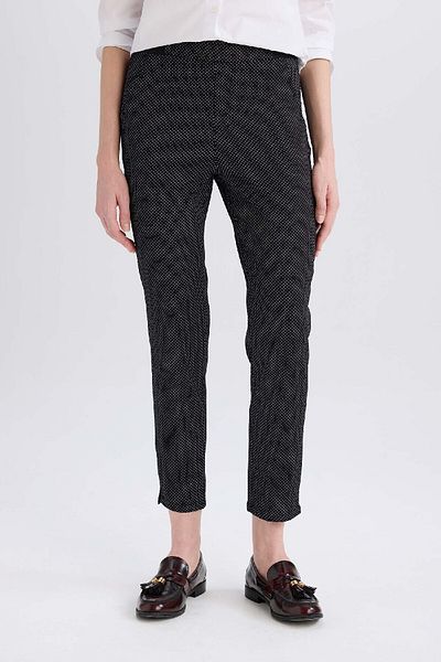 DeFacto Cigarette Normal Waist Elastic Waist Straight Leg Basic Satin Trousers J8741Az23Wn