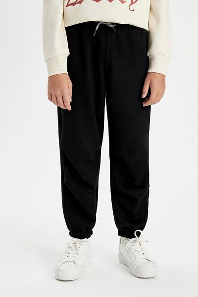 DeFacto Boy's Black Jogger Sweatpants - Elastic Waist and Pocket 25K 801004348