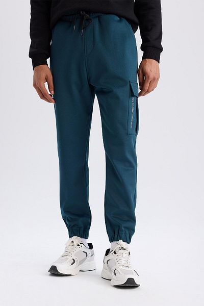 DeFacto DeFactoFit - Sports Jogger Sweatpants με τρεις τσέπες και κορδόνια στη μέση με ελαστικό πόδι D3741AX24WN