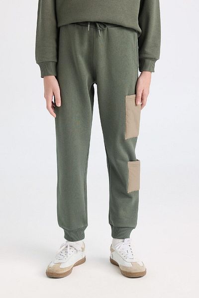DeFacto Boy's Thick Elastic Waist Jogger Sweatpants D5818a824wn
