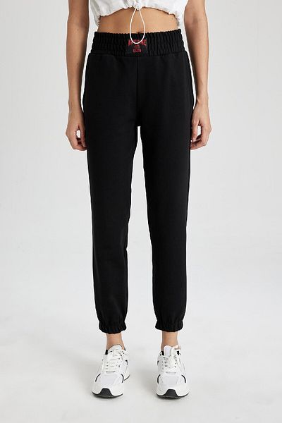 DeFacto Jogger-Jogginghose – Standard-Passform, Doppeltaschen, elastische Taille, B8978ax24sm