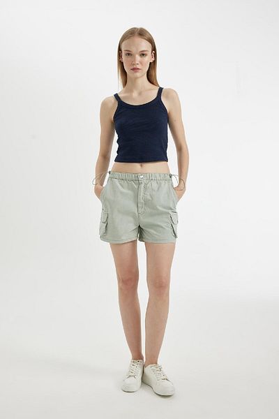 DeFacto Cool Regular Fit - Gabardine-Shorts mit kurzem Bein A3688AX24HS