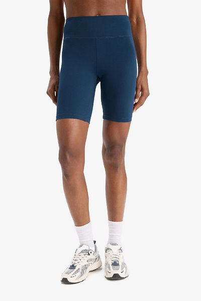 DeFacto Fit Hohe Taille Taille Biker Stretchy Kurze Basic Plain Sport Leggings Z6741az25sp
