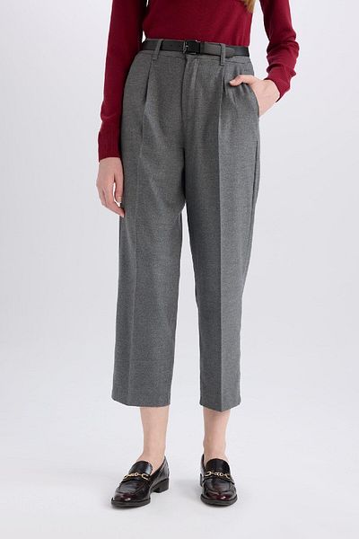 DeFacto Carrot Fit Short Wide Leg Pants with High Waist Pockets - E0573Ax24Au