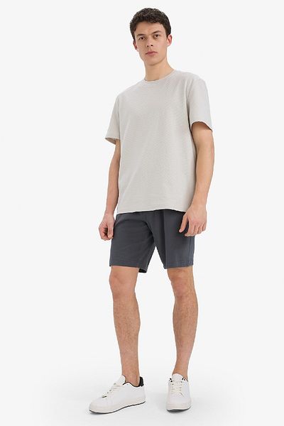 DeFacto Slim Fit Slim Fit Βαμβακερό Basic ίσιο βερμούδα με τσέπες W1105az25sp