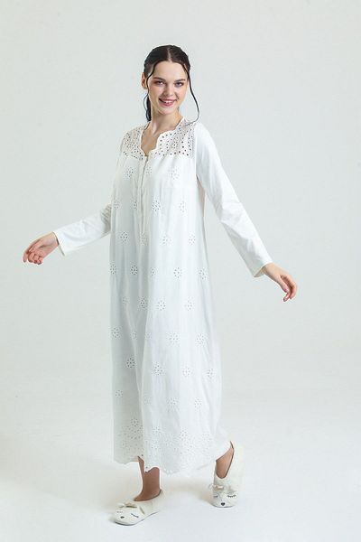 Magic Form Embroidered Buttoned Long Women's Nightgown