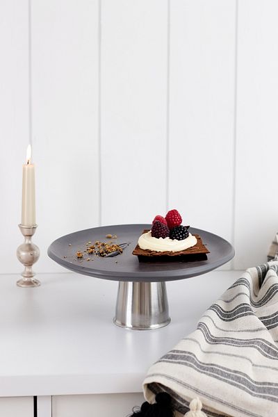 Beige & Stone Steel High Leg 23 cm Ceramic Anthracite Round Service/Presentation Plate Stand