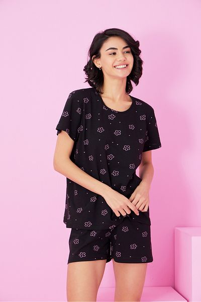 Siyah İnci Black Pink Flower Printed Crew Neck Knitted Shorts Set