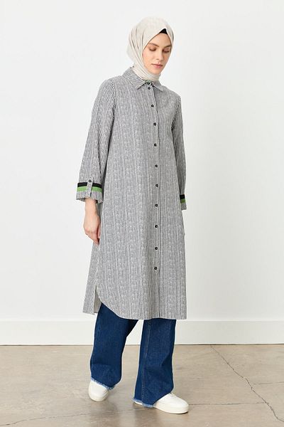 Nihan Shirt Collar Striped Tunic Black