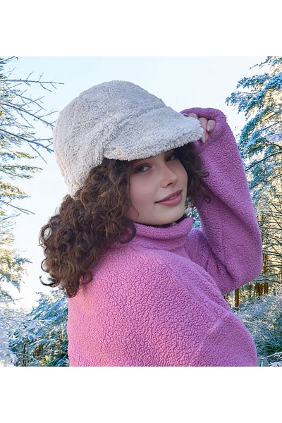 Özgüner Oyuncak Το Pabtex Winter Wardrobe είναι απαραίτητο: βελούδινο καπέλο